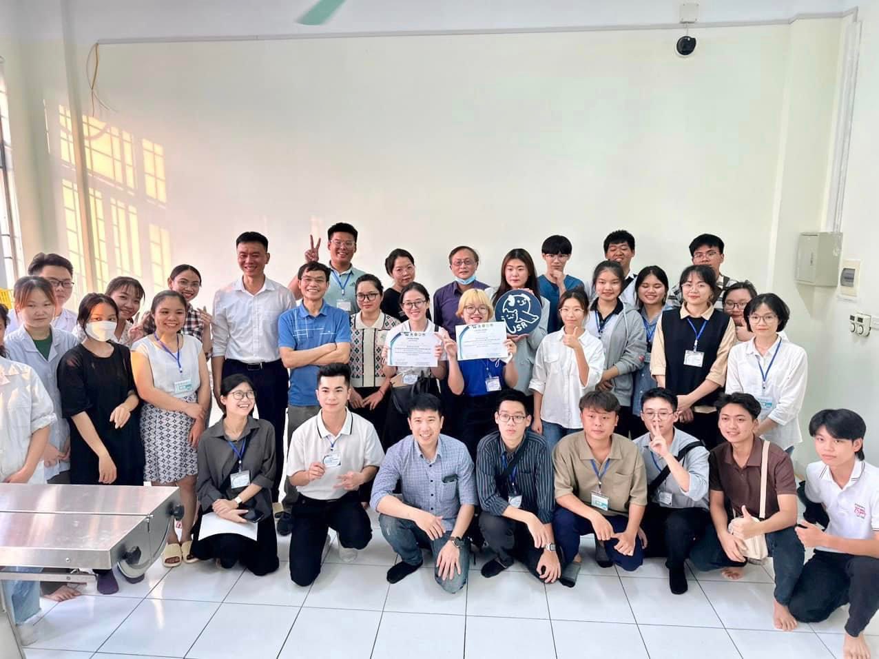 Workshop “A step-by-step approach to HBC patients & Basic clinical  techniques” - Khoa Thú y